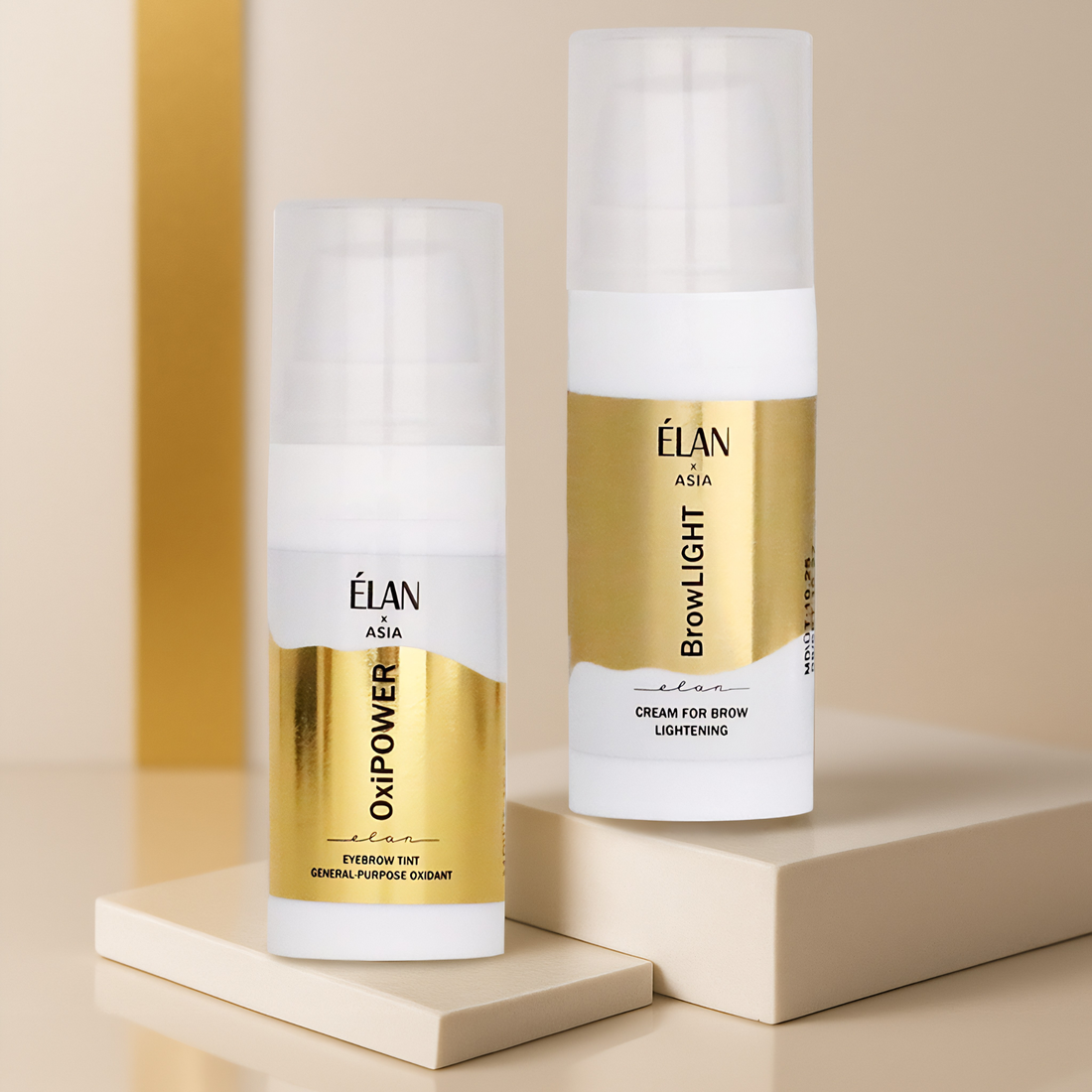 Élan Eyebrow Bleaching System tint kit with lightening solution and applicator for brows, by Élan Cosmetics.