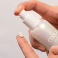 Coola Clear Skin Zinc Oxide Sunscreen SPF30 in a skincare serum bottle with a pump dispenser, designed for face protection.