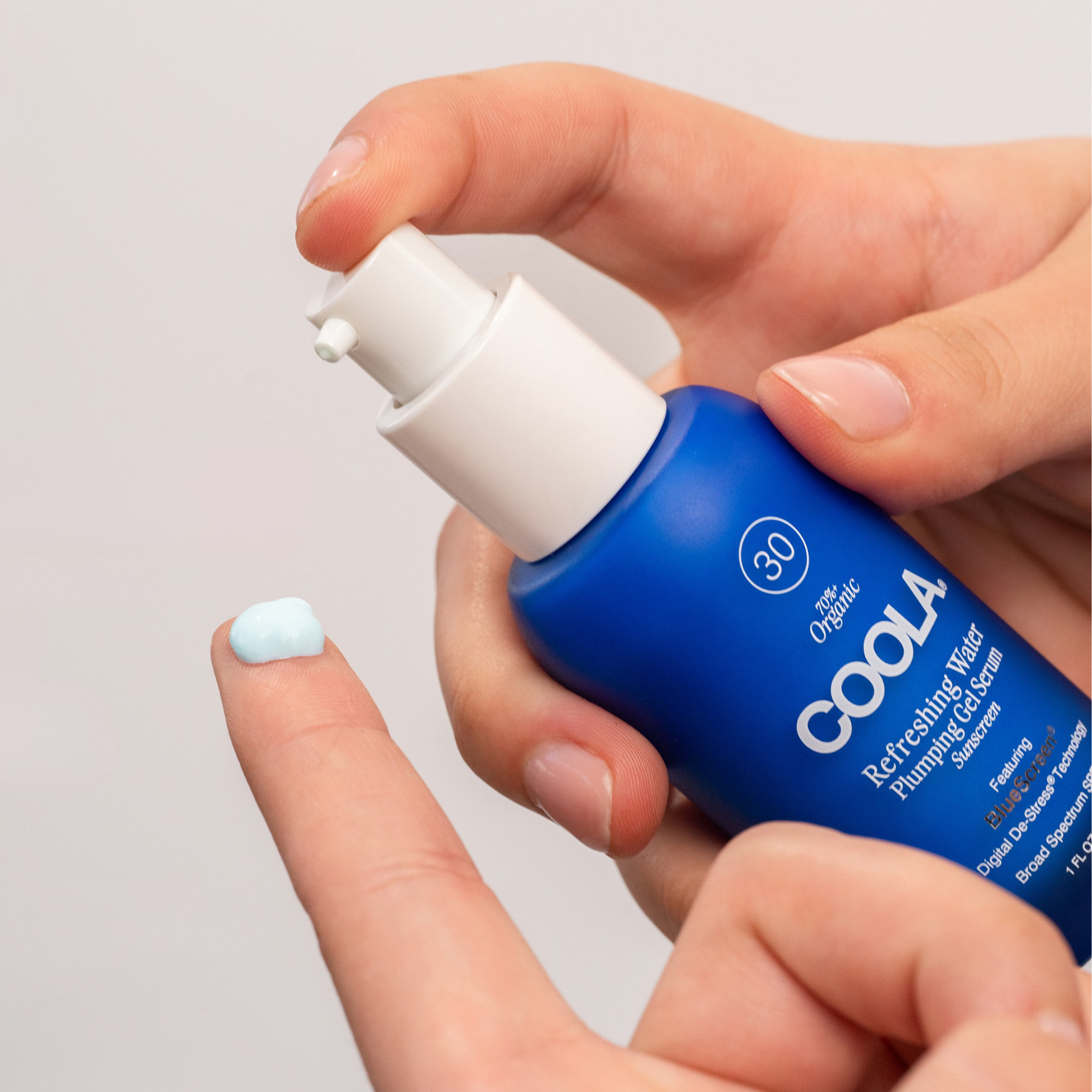 Coola Refreshing Water Plumping Gel Serum SPF30, a lightweight skincare serum with moisturizing and sun protection properties.