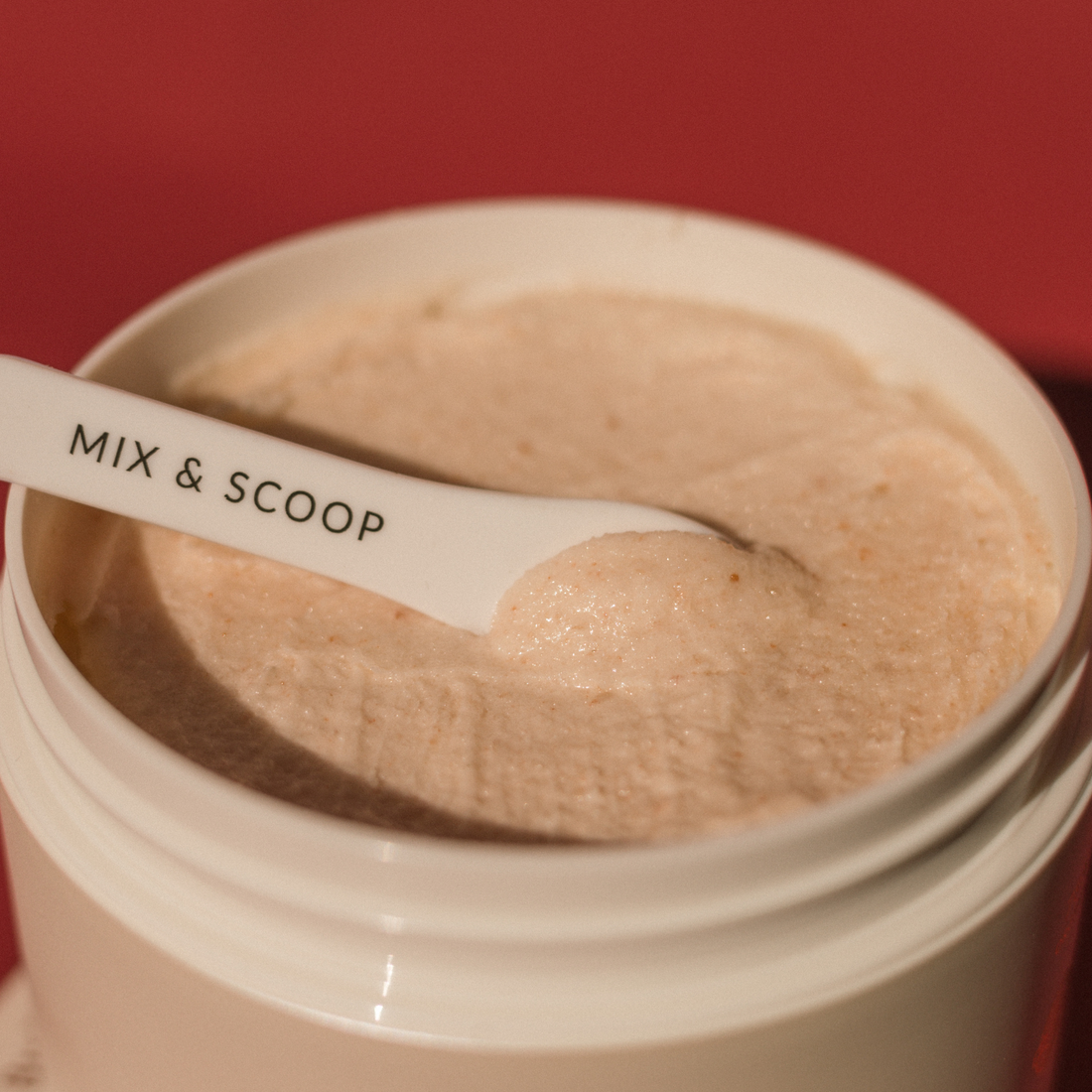 Eco by Sonya Driver Pink Himalayan Salt Scrub 250gr 01