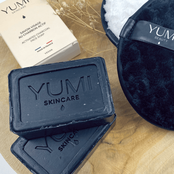 Yumi Skincare 18 Face Soaps With Activated Carbon + Paper Display