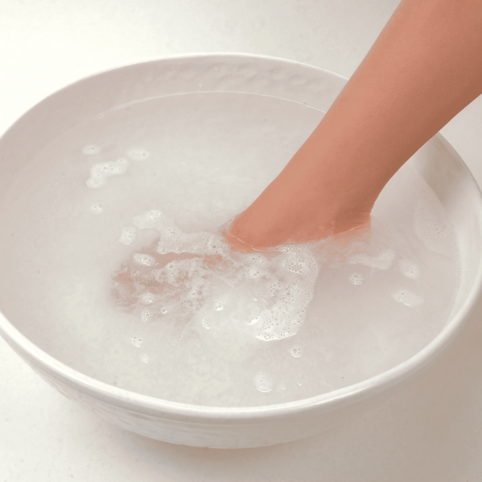 Cuccio Naturale DetoxSoak super concentrated feet treatment product container with label and packaging.